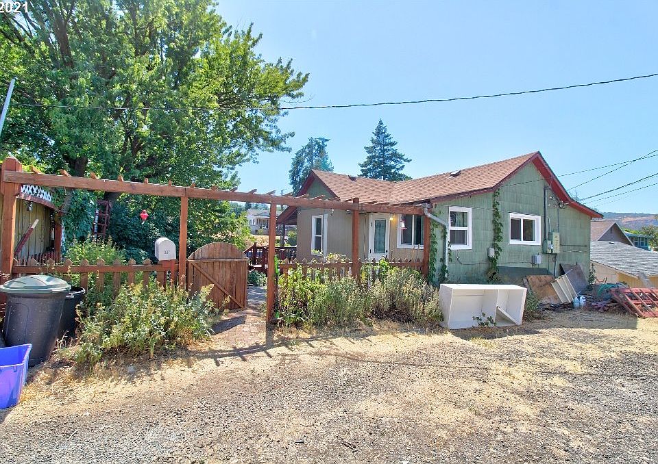 307 W 8th St, The Dalles, OR 97058 Zillow