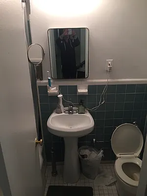 Rented by Shany Landmarks LLC | media 7