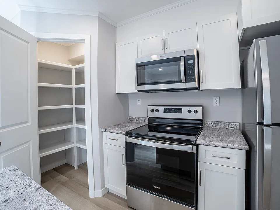 102 Henry Dayday Rd