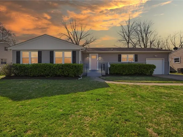 3841 Colonial Pkwy, Virginia Beach, VA 23452