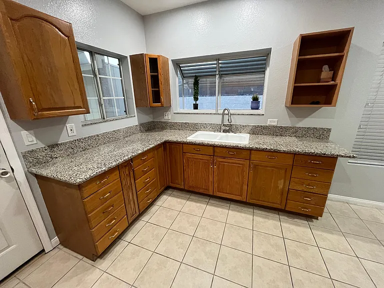 9045 W Ann Rd — Photo 5