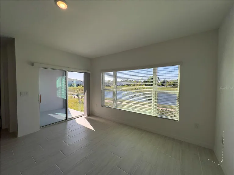 490 Thompson Village Ave — Photo 7