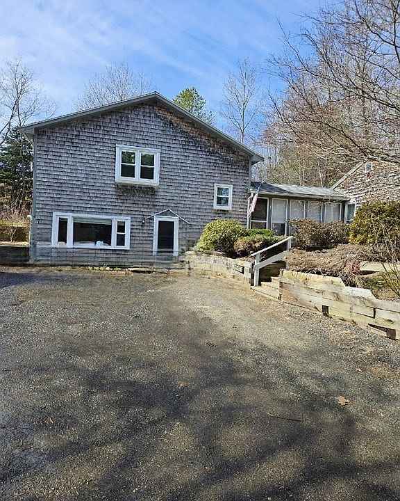 61 Washington St UNIT B, Groveland, MA 01834 MLS 73088276 Zillow