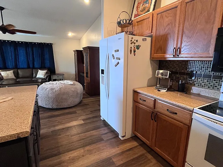 73-1184 Kahuna Ao Rd — Photo 24