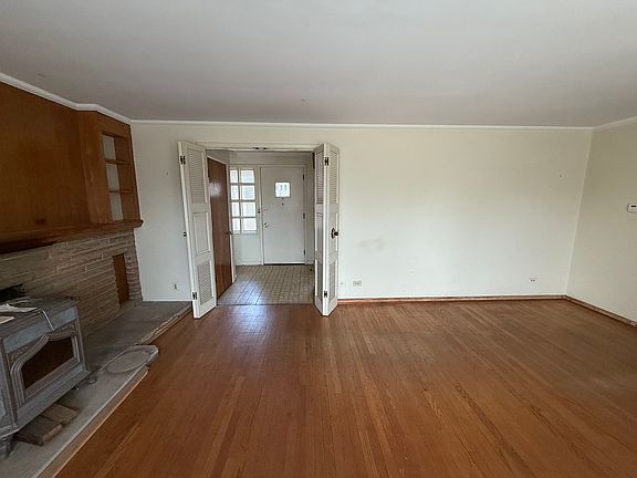 5th image of 1850 Garland Ave