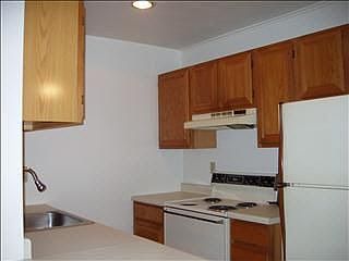 2nd image of 1225 Route 9g APT 1