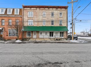 96 S Main St #3A, Castleton On Hudson, NY 12033