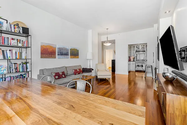 Rented by Compass | media 20