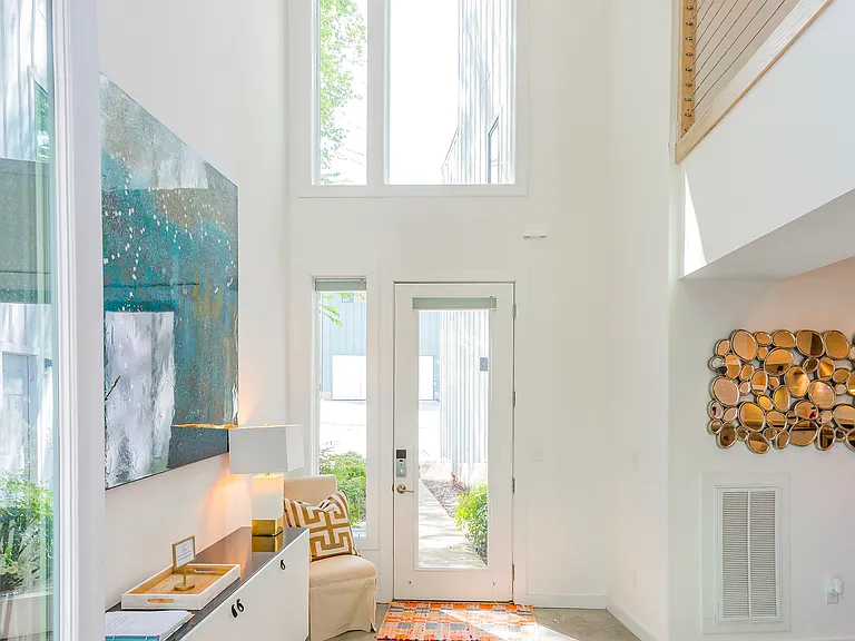 Entry way