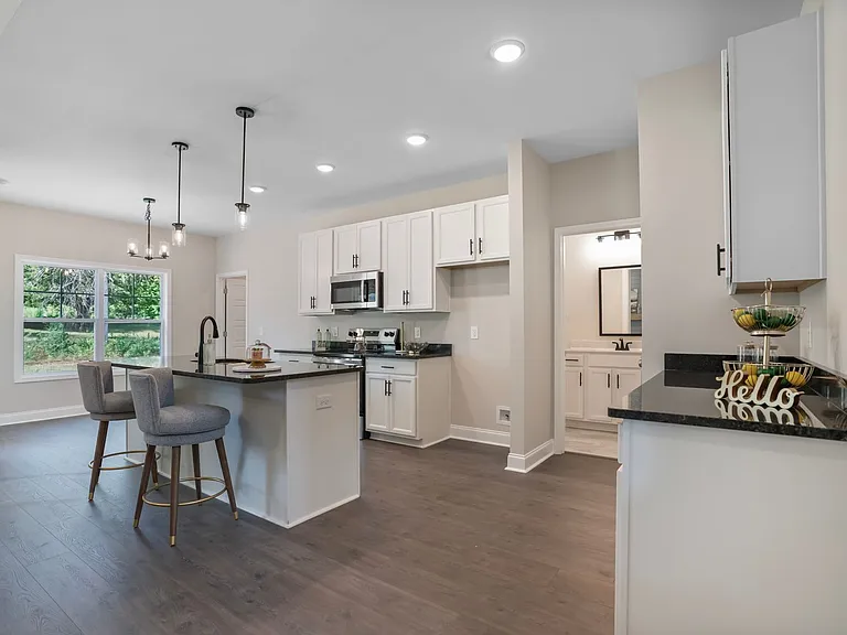 3601 Westlake Dr — Photo 4