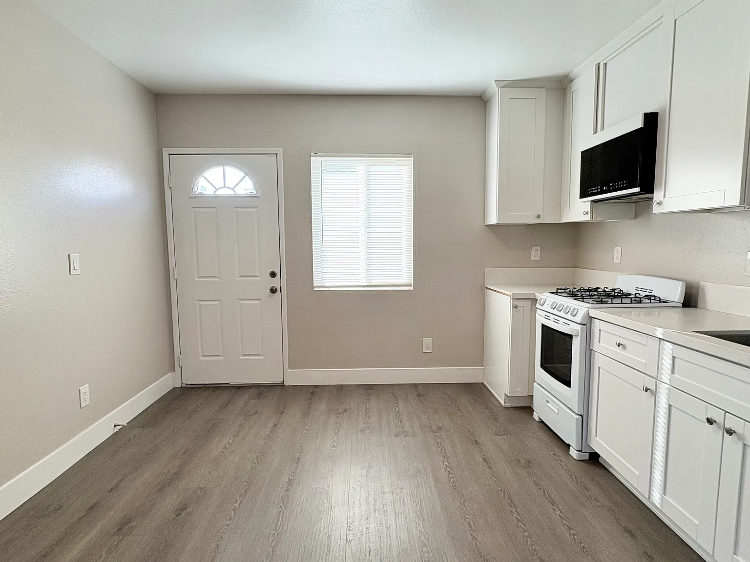 1 bed, 504 sqft, $1,850 — Photo 4