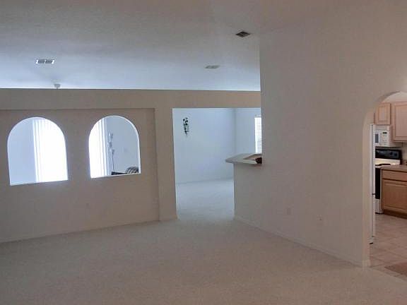 2nd image of 8501 Ivanhoe Dr
