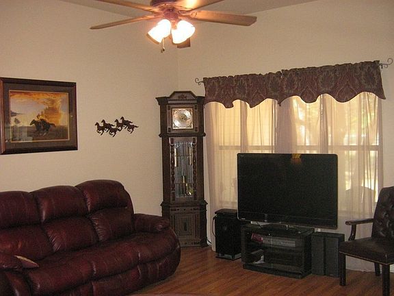 2nd image of 1 Possum Den Ln