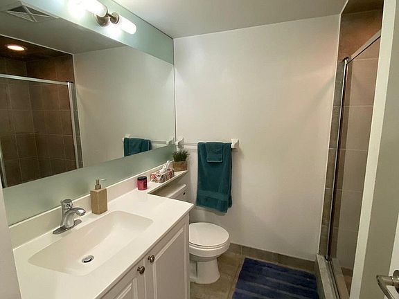 4th image of 310 Burnhamthorpe Rd W #1802