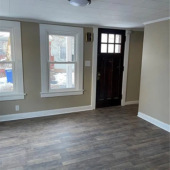 5 Hillside Ct — Photo 3