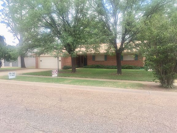 2nd image of 107 E 21st St