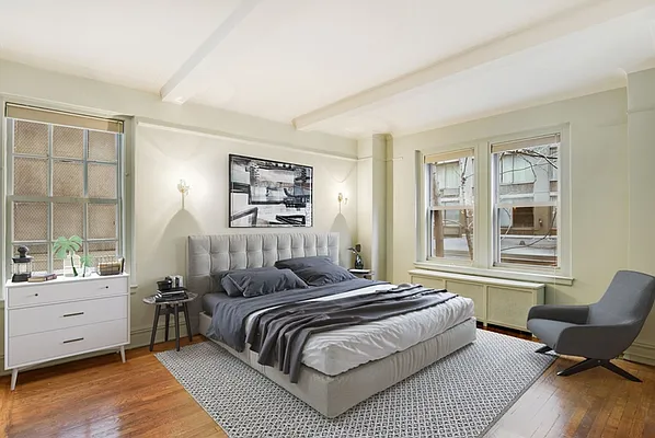 Sold by Compass | media 11