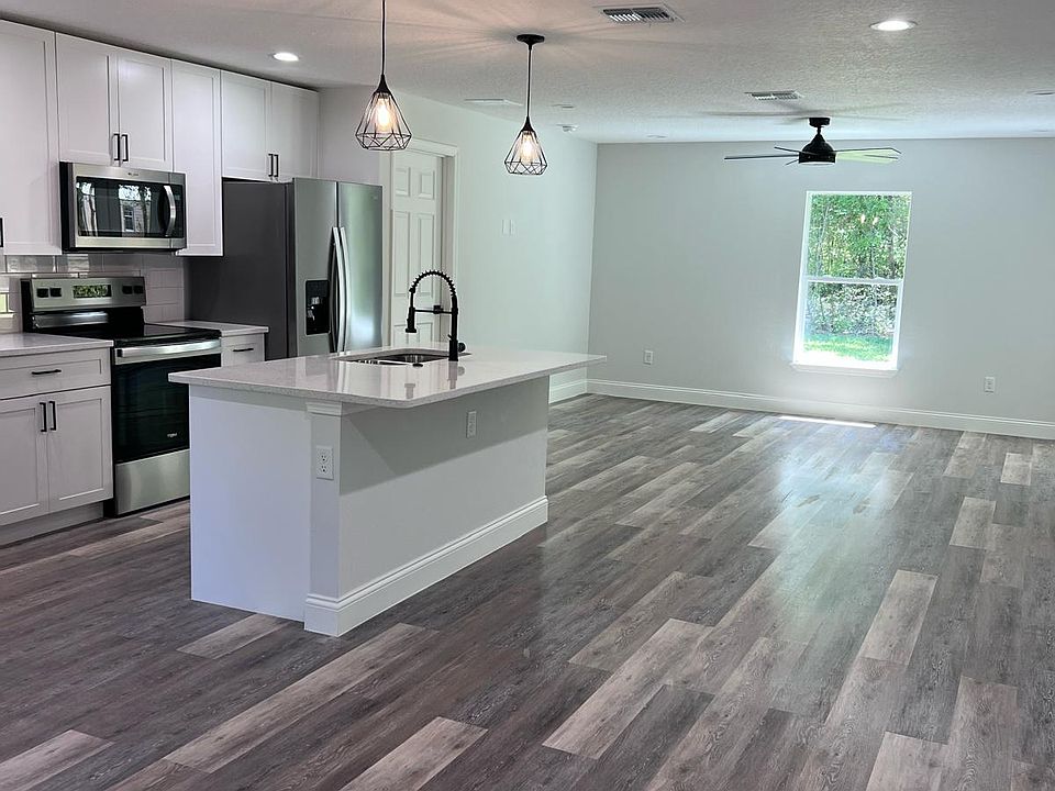 1st image of 10268 N Harbor Way