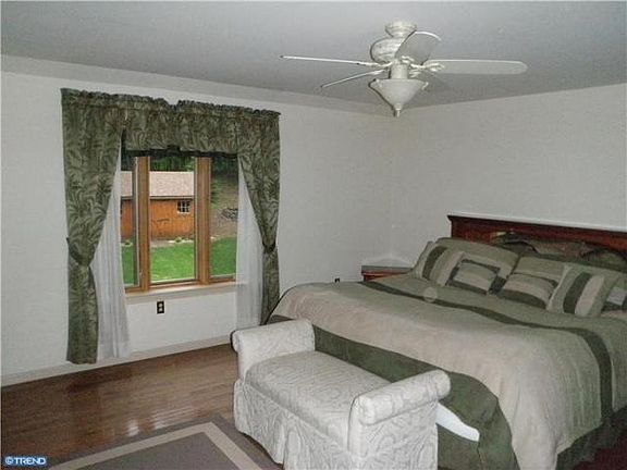5th image of 26 Dove Dr