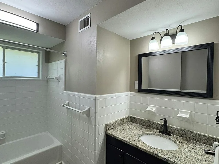 5979 Saint Leonards Dr — Photo 16