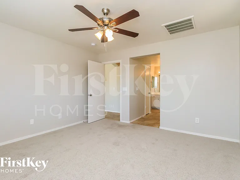 2647 W Canyon Way — Photo 13