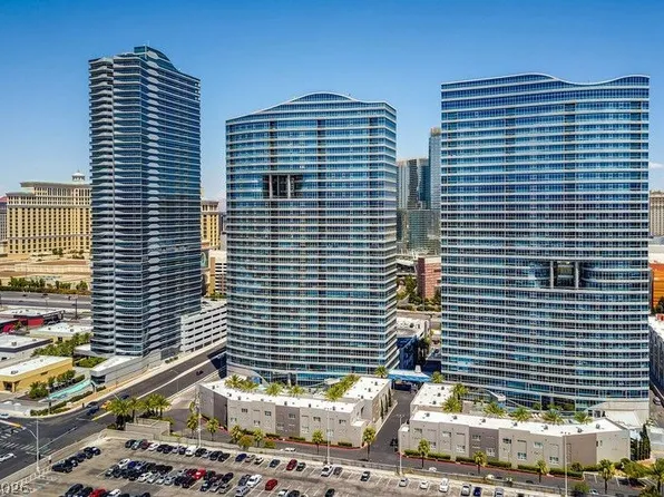 4525 Dean Martin Dr Unit 304, Paradise Town, NV 89103