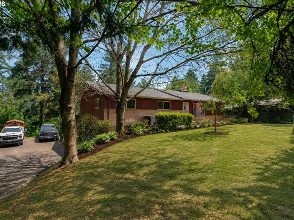 6210 NW Bernie Dr, Vancouver, WA 98663
