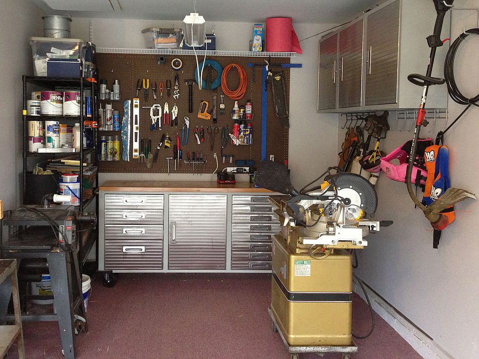 Workshop in Garage
