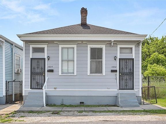 2nd image of 1832-1836 Old Prieur St