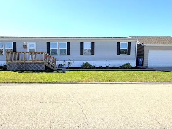 58 Saint Pauls Dr, Bourbonnais, IL 60914