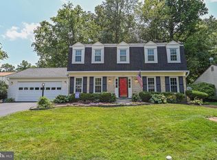 6243 Covered Bridge Rd, Burke, VA 22015