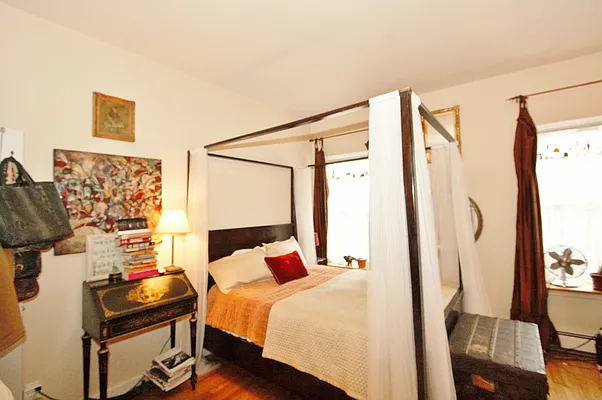 Rented by R New York | media 55