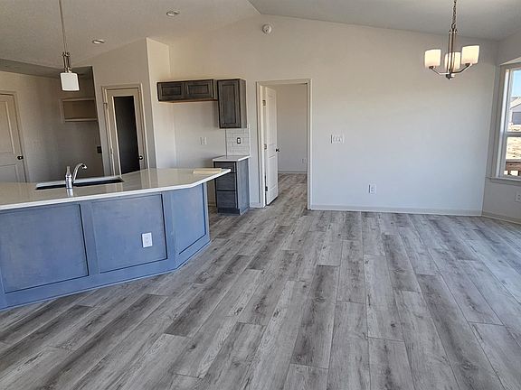 3rd image of 11820 E Mount Vernon Rd