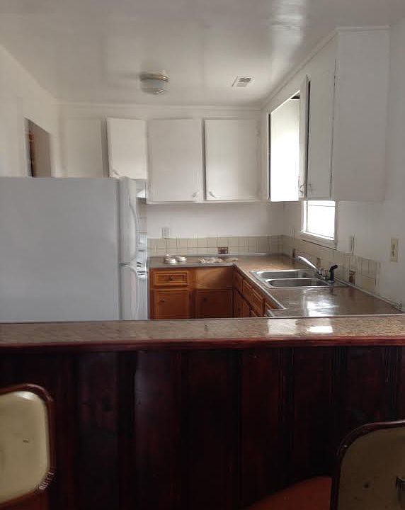 2nd image of 1968 Beech Ave