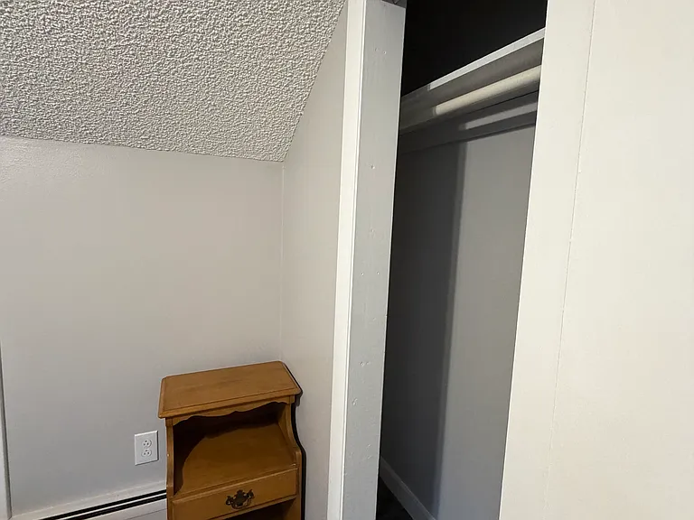 36 Edgemont Ave — Photo 9