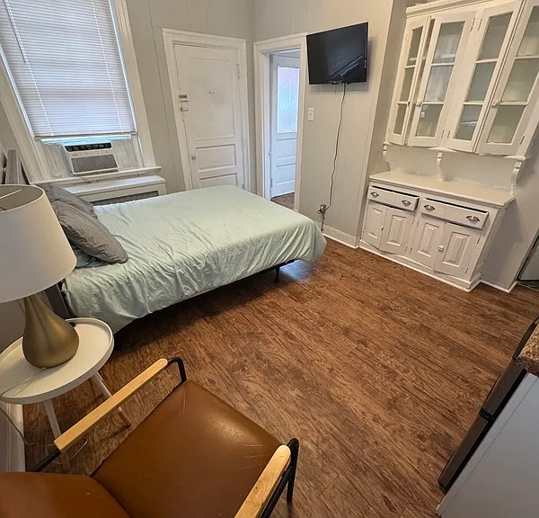 712 N Arthur Ashe Blvd #D — Photo 4