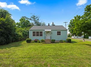 18 Montowese Ave, North Haven, CT 06473