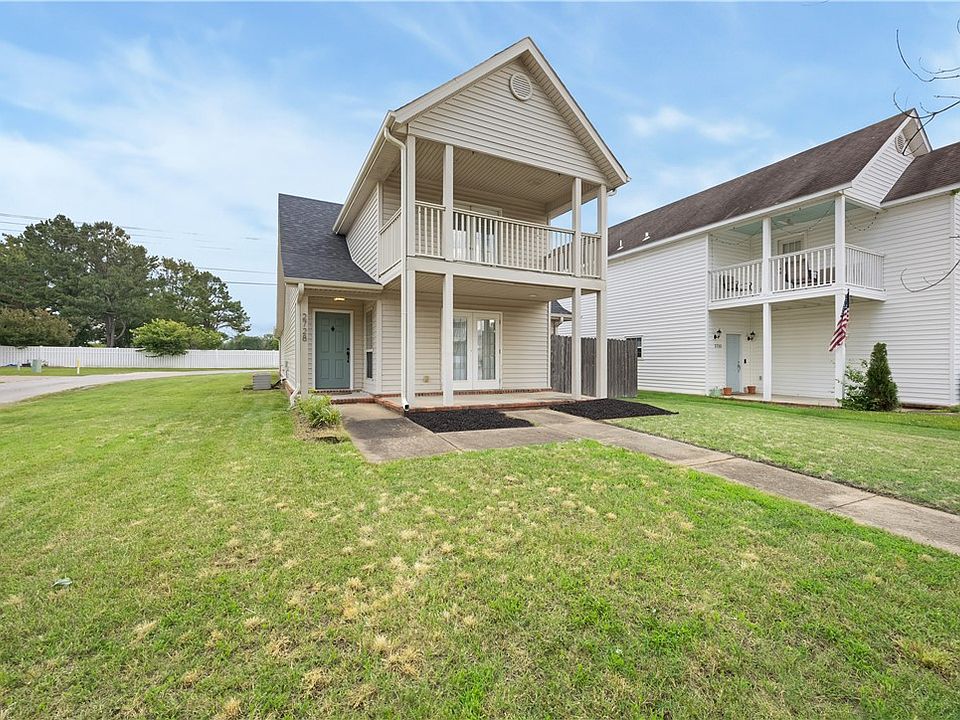 1st image of 2728 N Westminster Dr