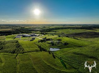 501 Mascareno Dr, Herington, KS 67449