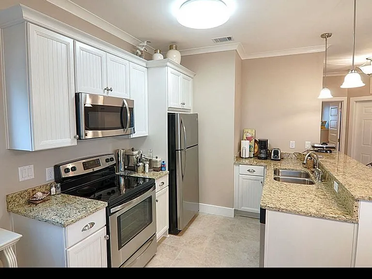 23 Mirage Way — Photo 8