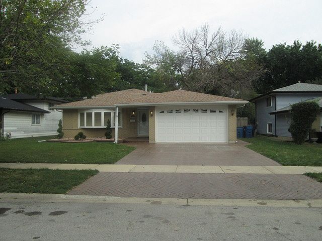 1st image of 15813 Dante Dr