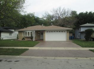 15813 Dante Dr, South Holland, IL