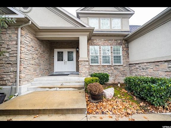 3rd image of 11333 S Green Grass Ct