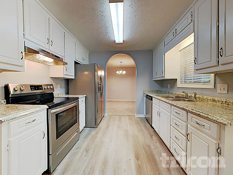 3940 Michaels Creek Way — Photo 8