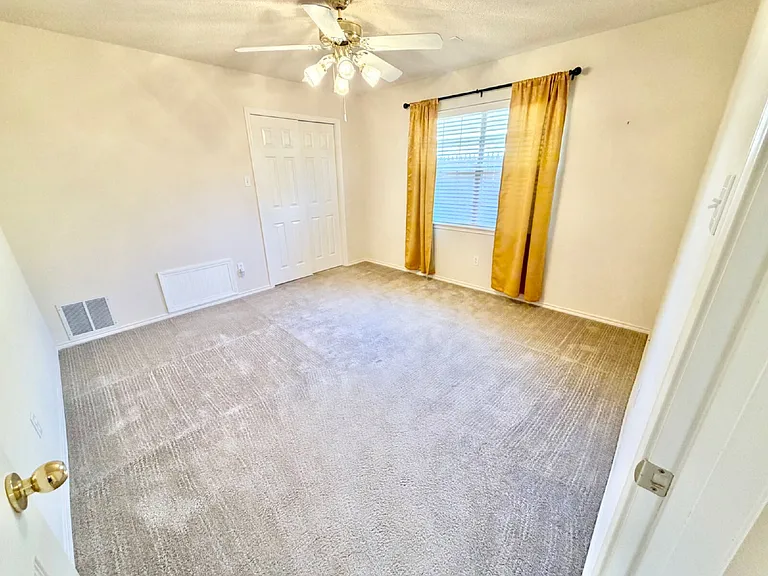 5914 88th Pl — Photo 11