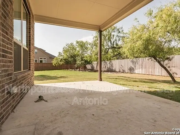 13706 Meadowick Dr — Photo 21