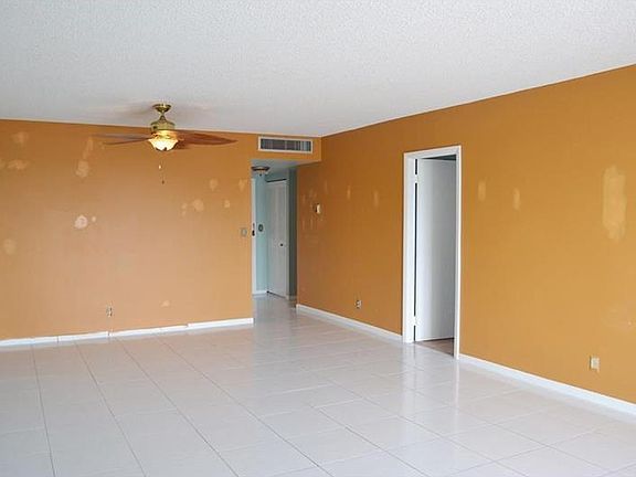4th image of 600 Three Islands Blvd APT 209