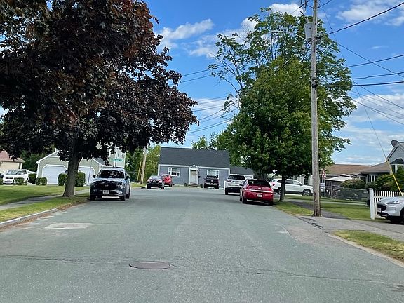 5th image of 5 Jefferson Rd