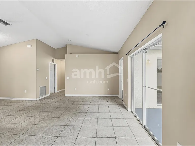 2423 Hybrid Dr — Photo 8