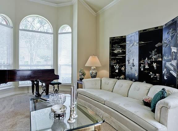 4th image of 4504 Avebury Dr